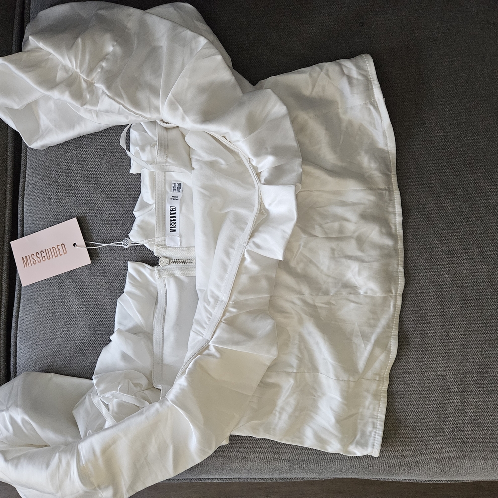 Missguided White Ruffle Crop Top